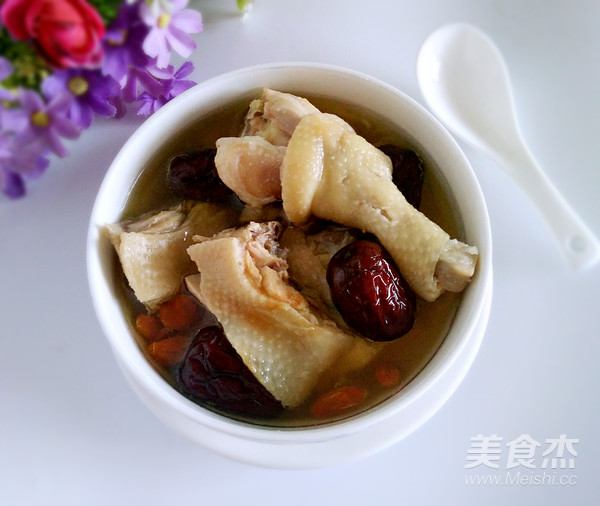 產(chǎn)婦燉雞湯的做法(產(chǎn)婦吃的紅燒排骨怎么做)